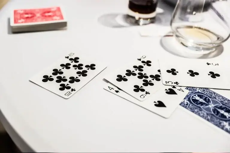 Cartes sur table